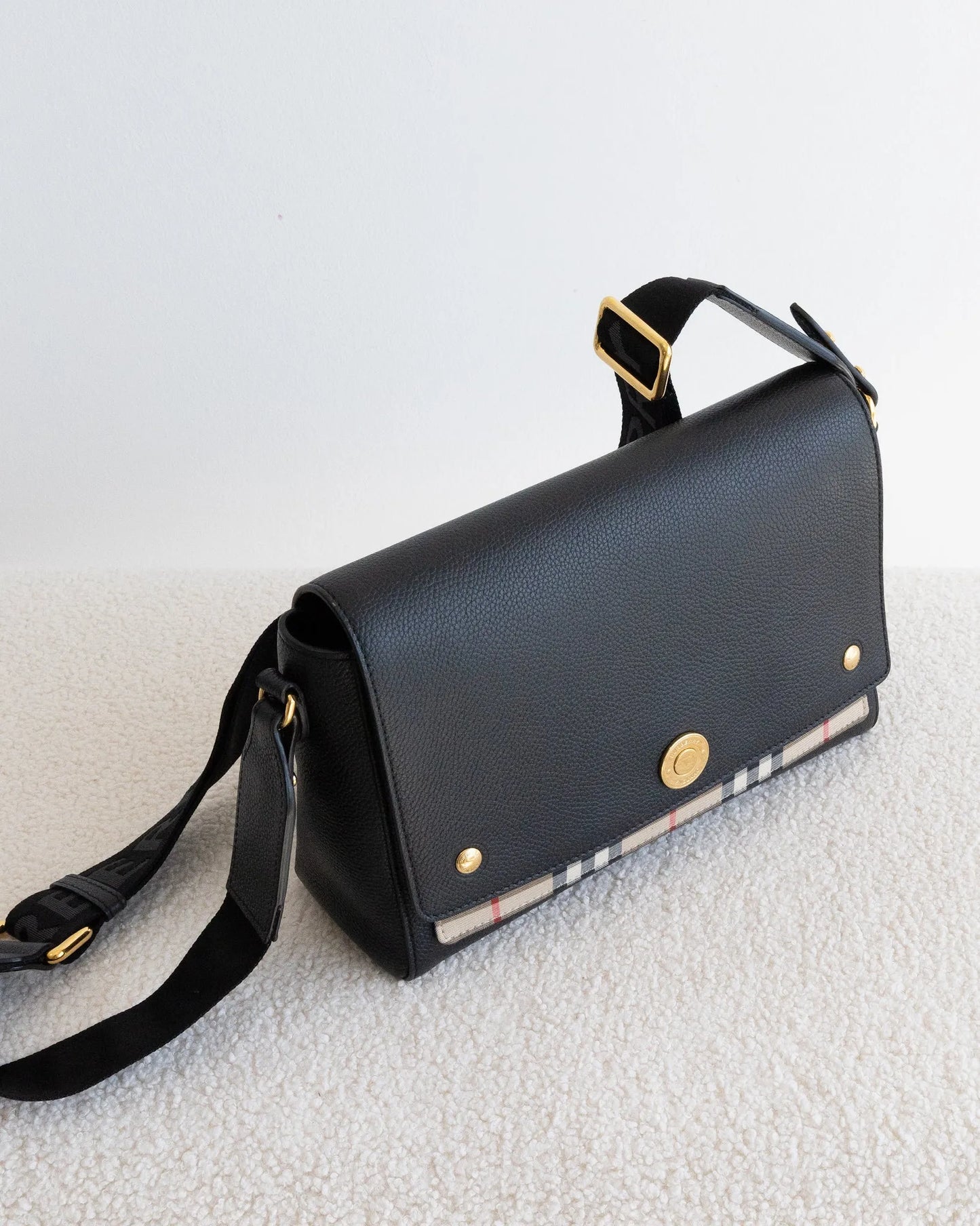 BURBERRY Note