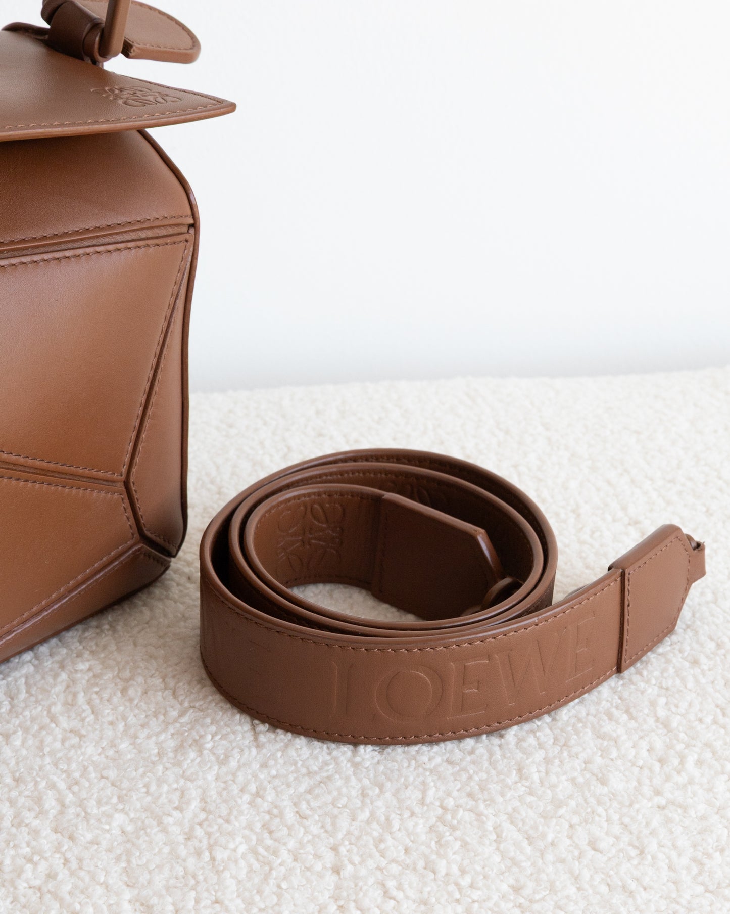 LOEWE Puzzle