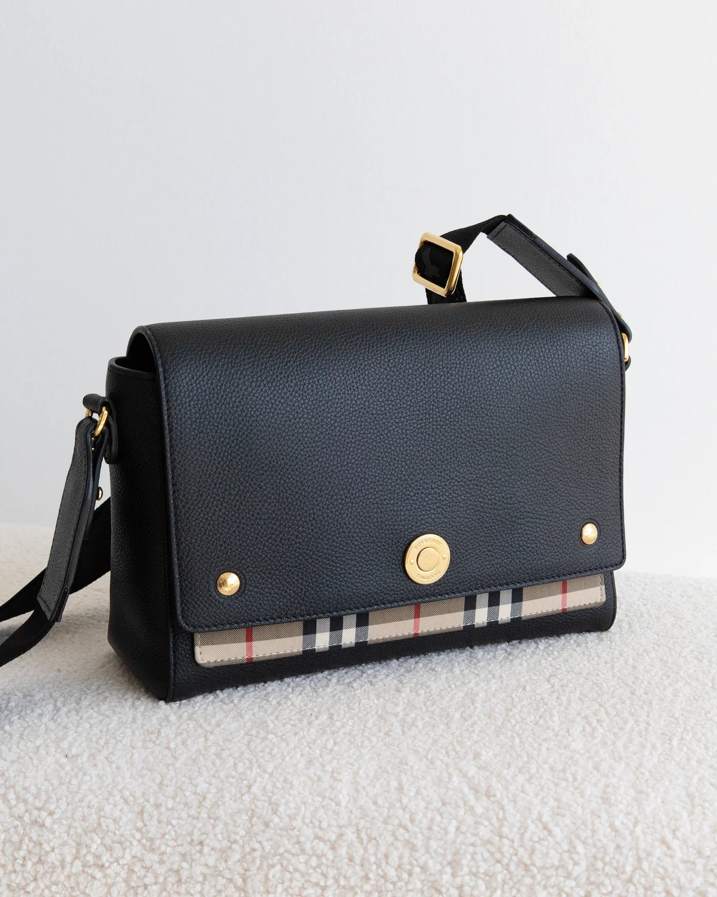 BURBERRY Note