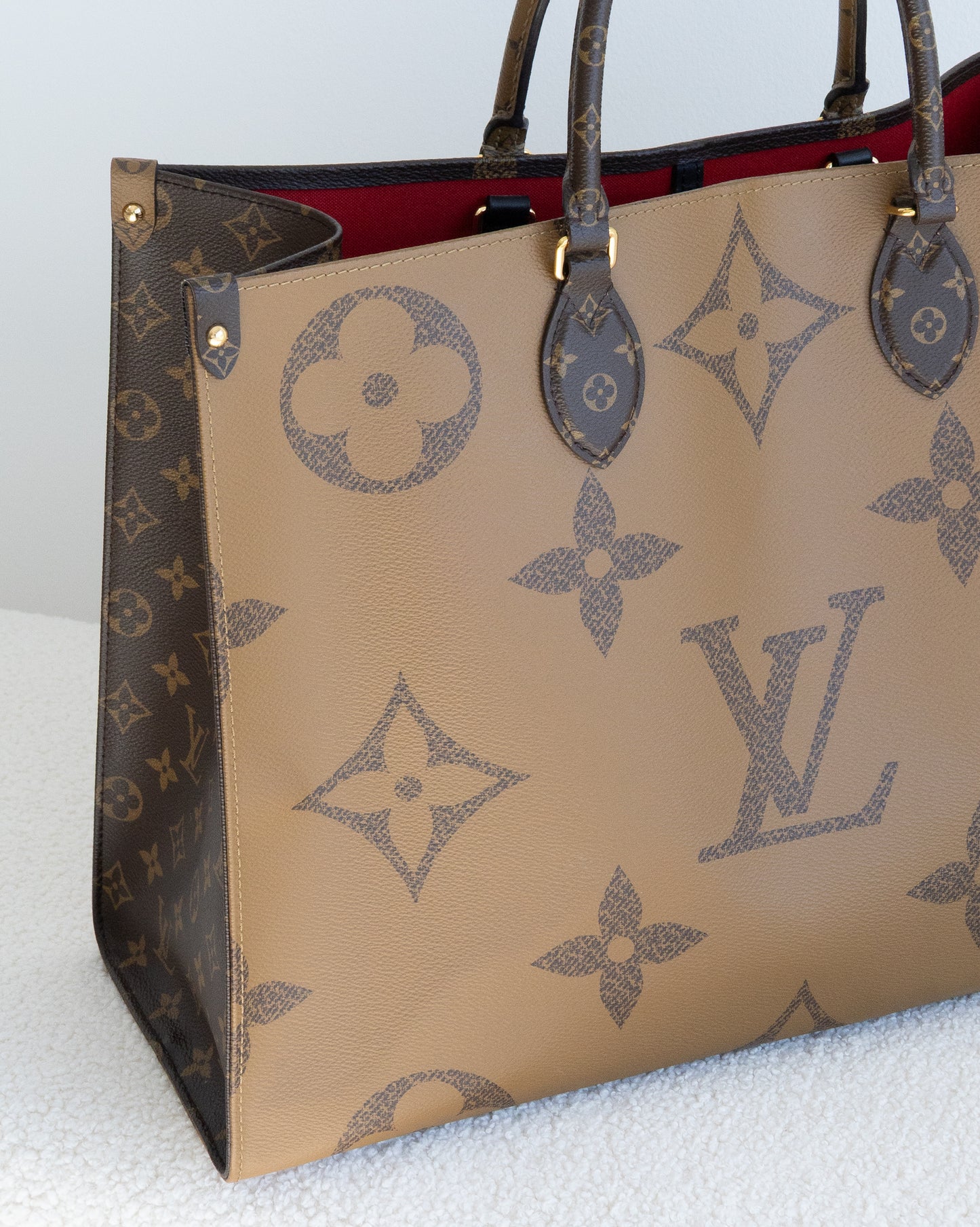 LOUIS VUITTON Onthego GM