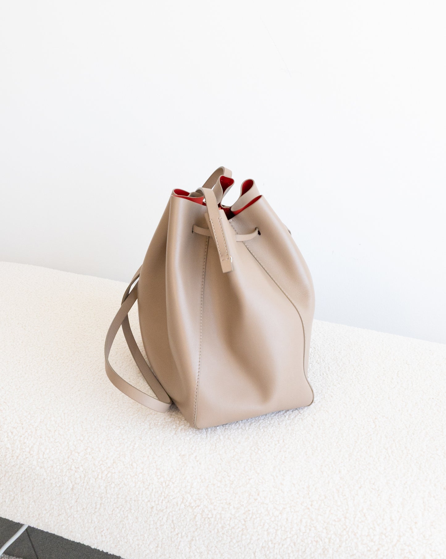 CAROLINA HERRERA Bucket