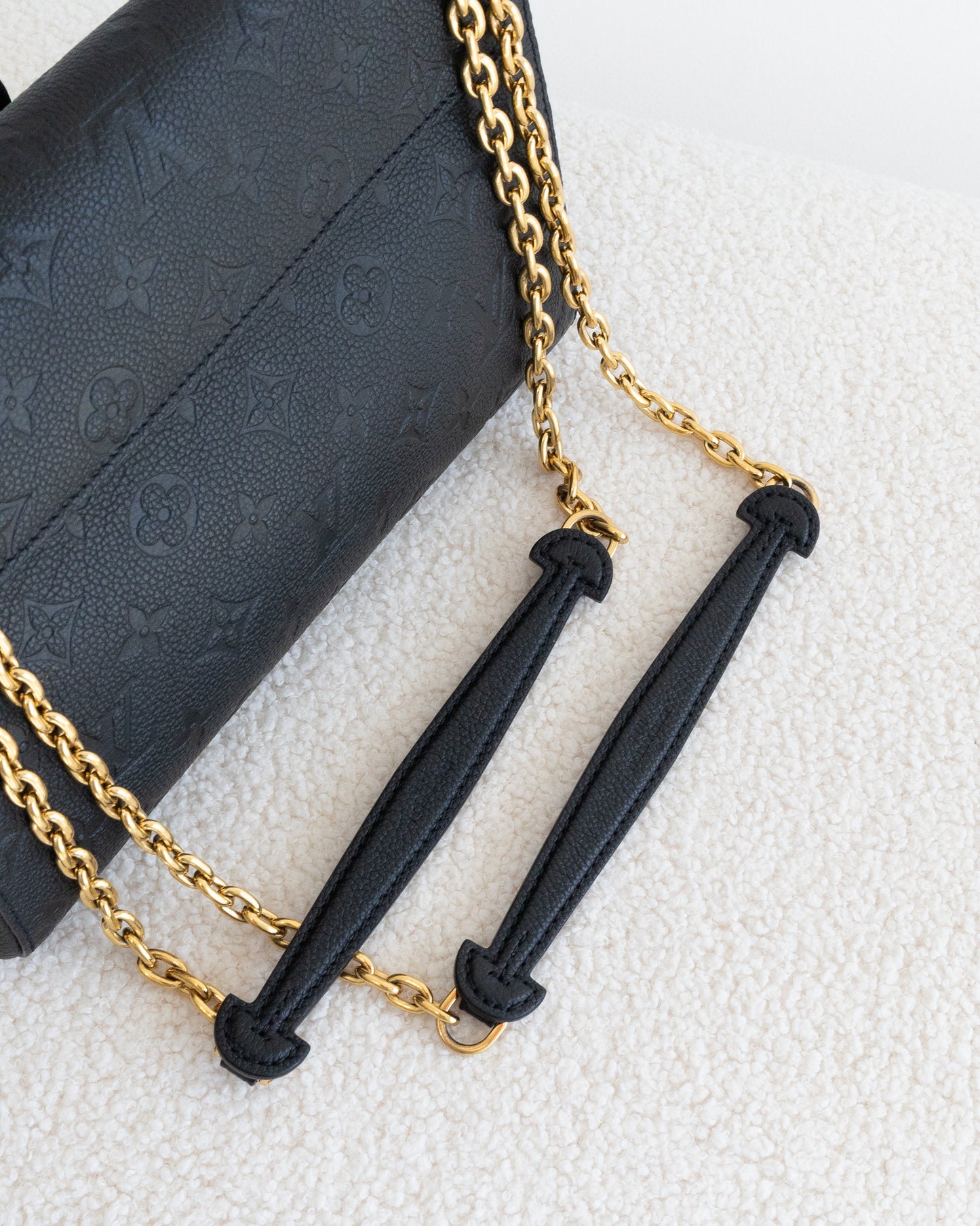 LOUIS VUITTON Vavin