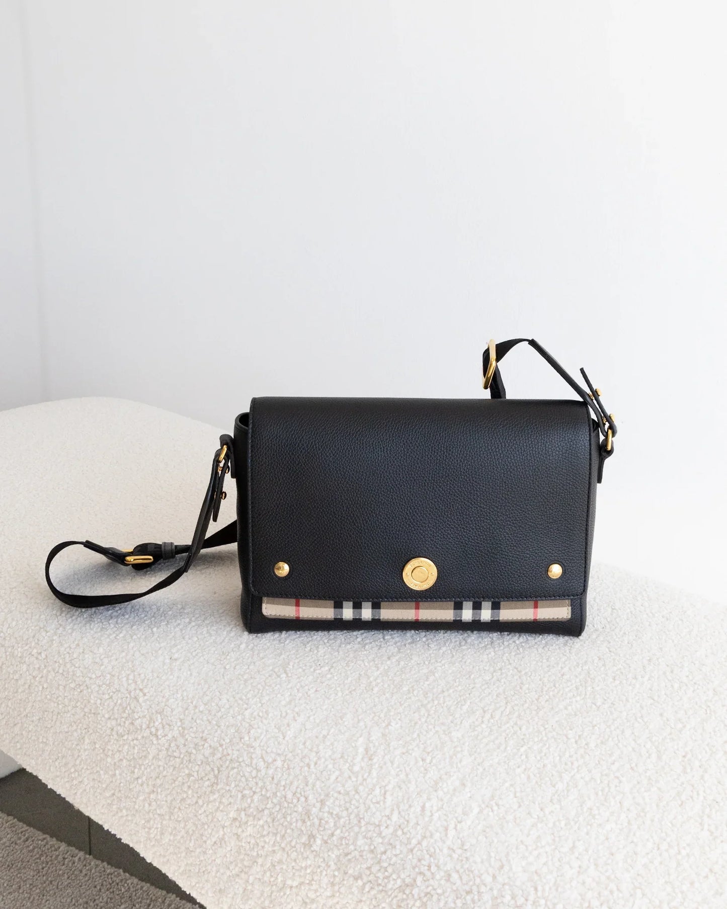 BURBERRY Note