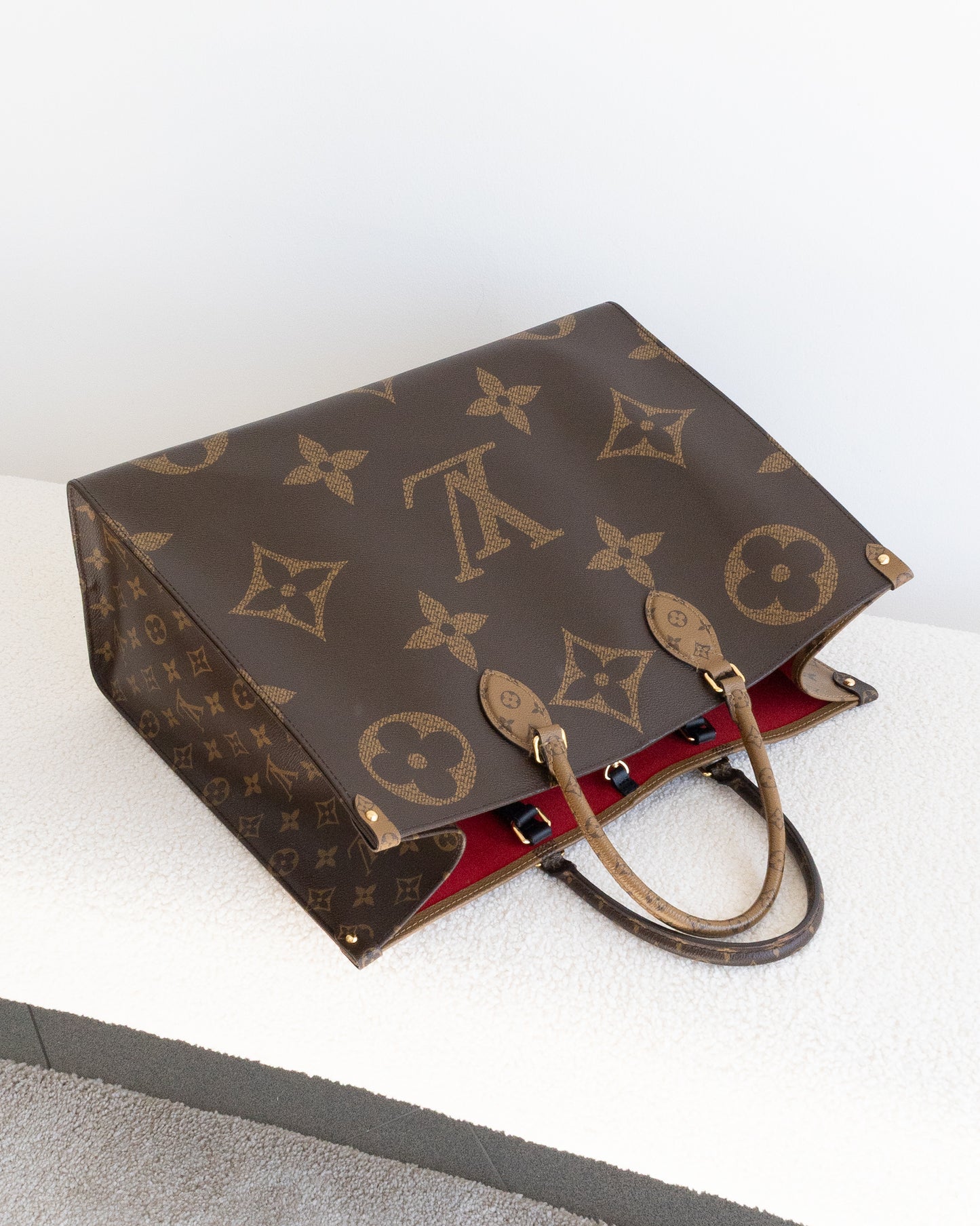 LOUIS VUITTON Onthego GM