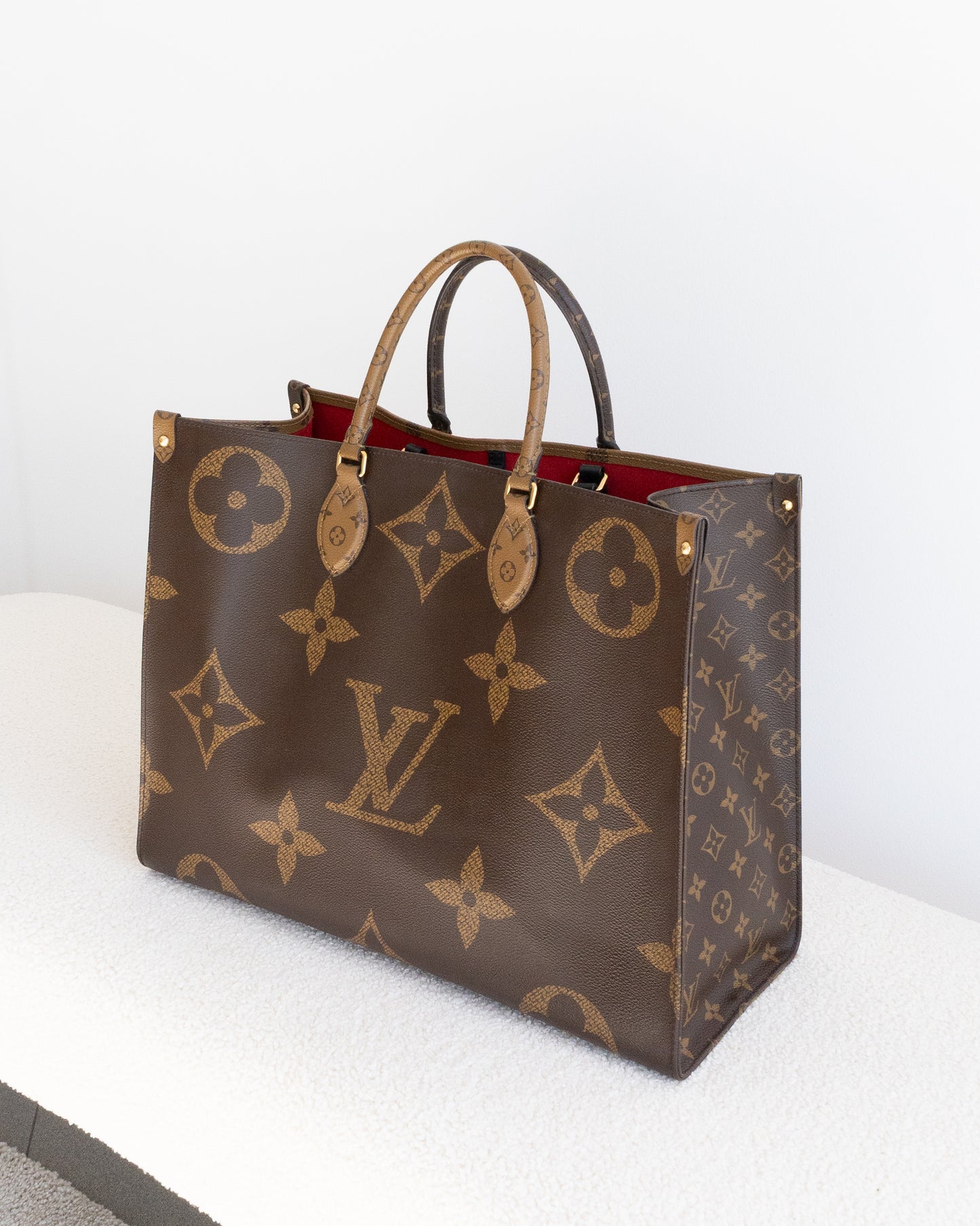 LOUIS VUITTON Onthego GM
