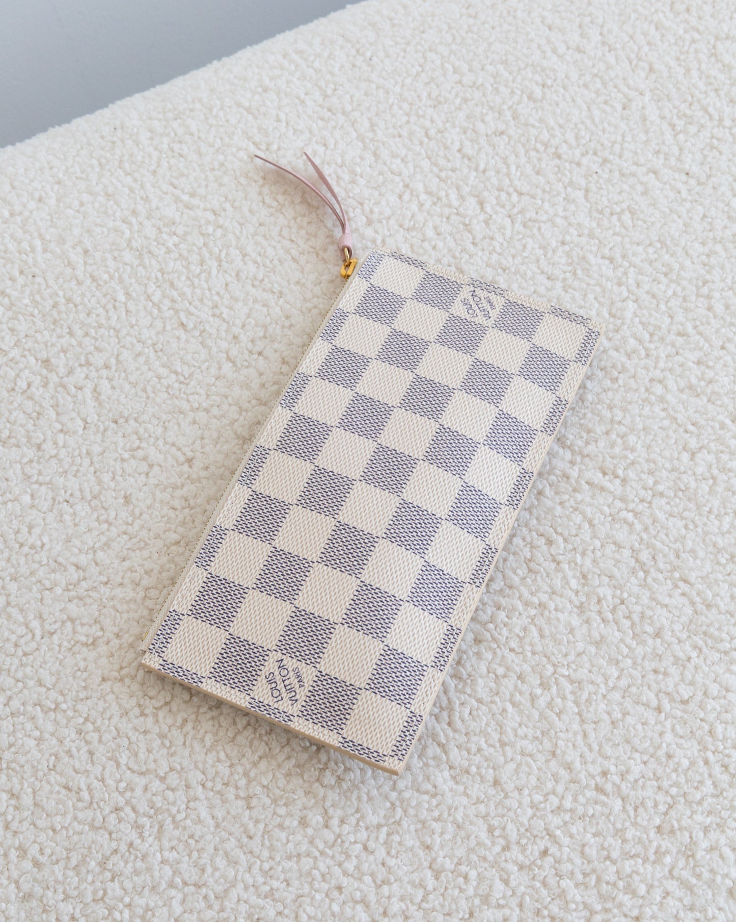 LOUIS VUITTON Pouch