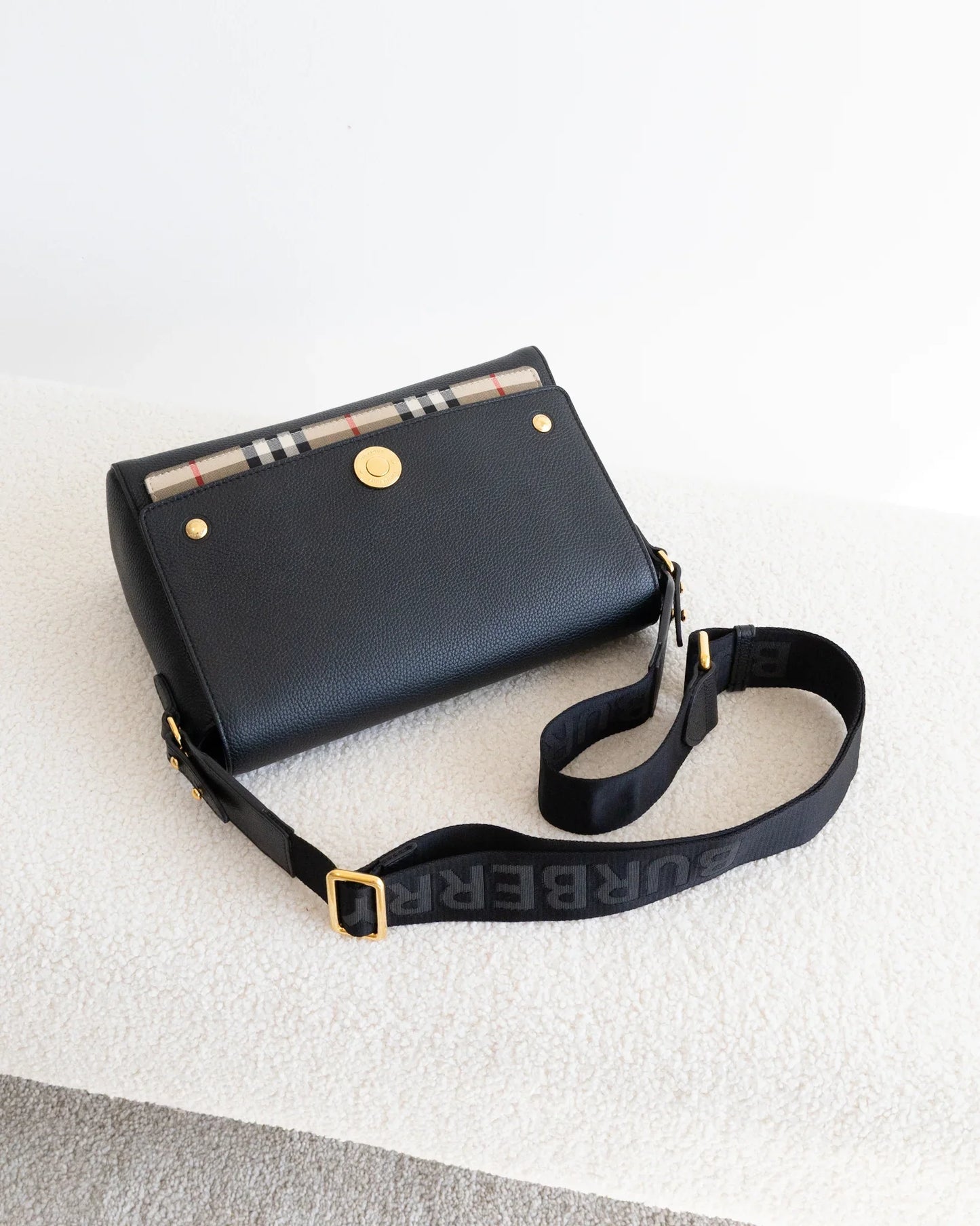 BURBERRY Note