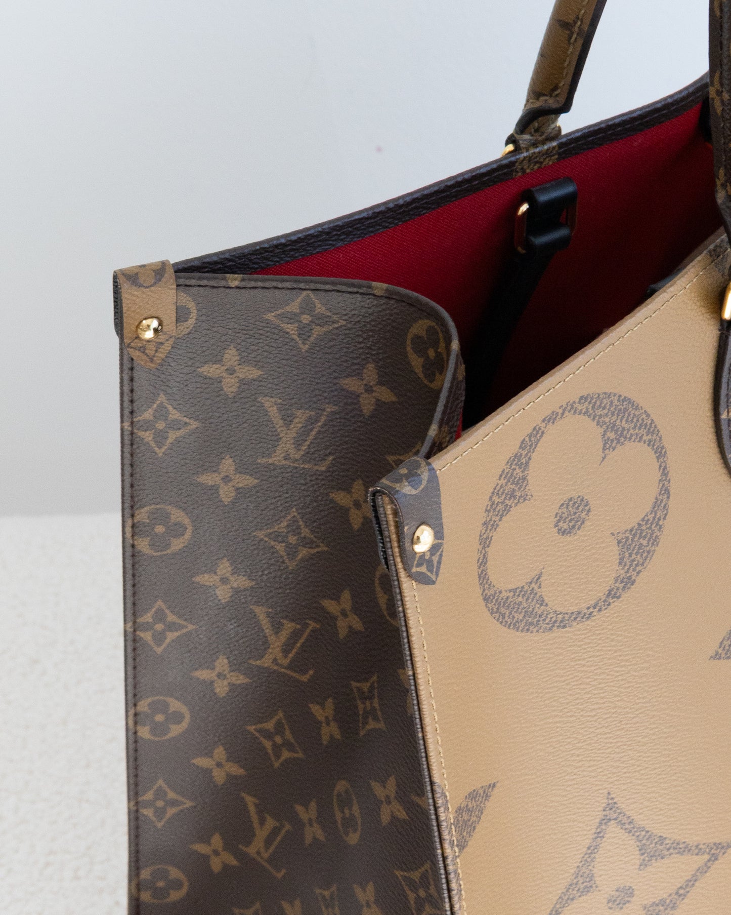 LOUIS VUITTON Onthego GM