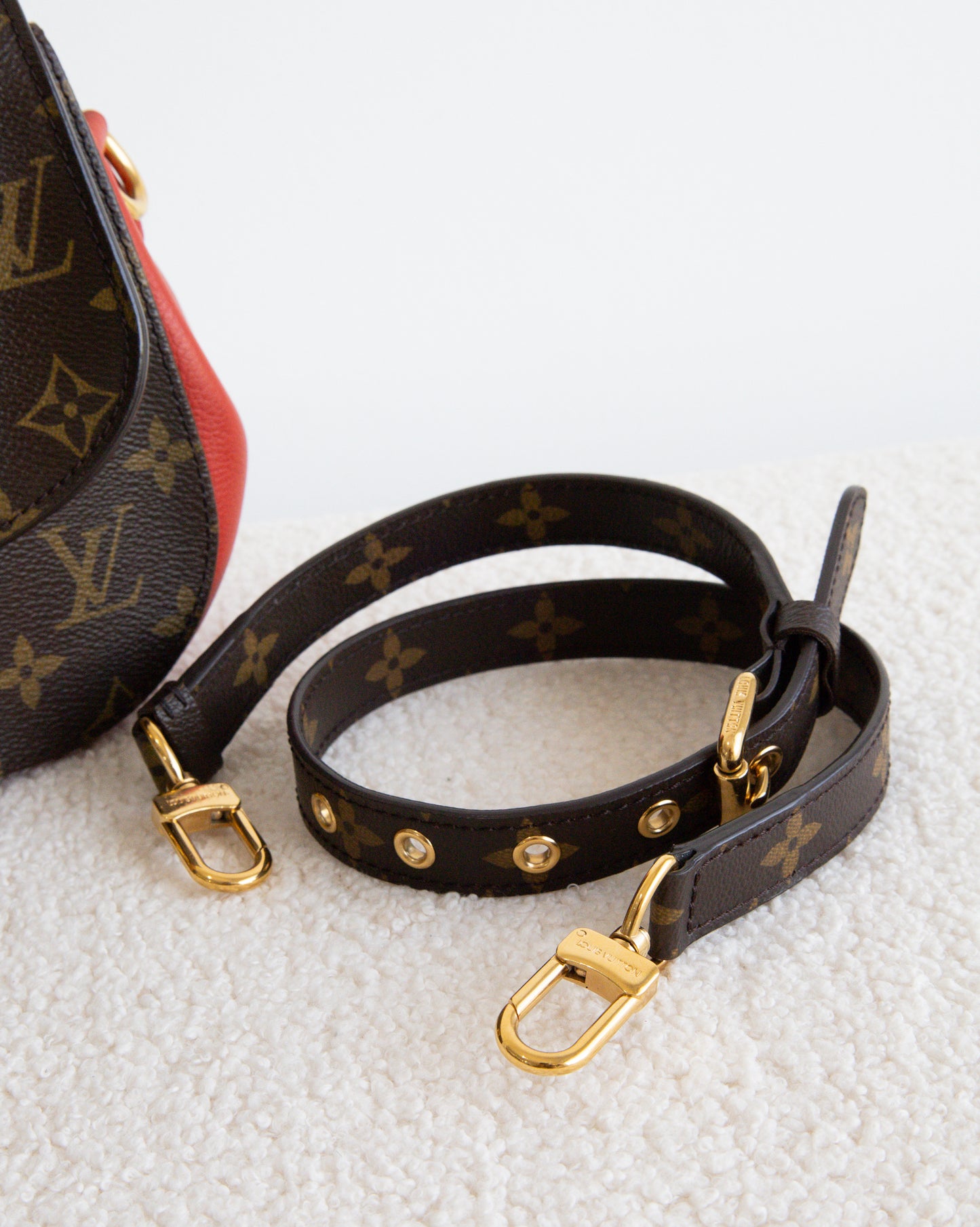 LOUIS VUITTON Eden