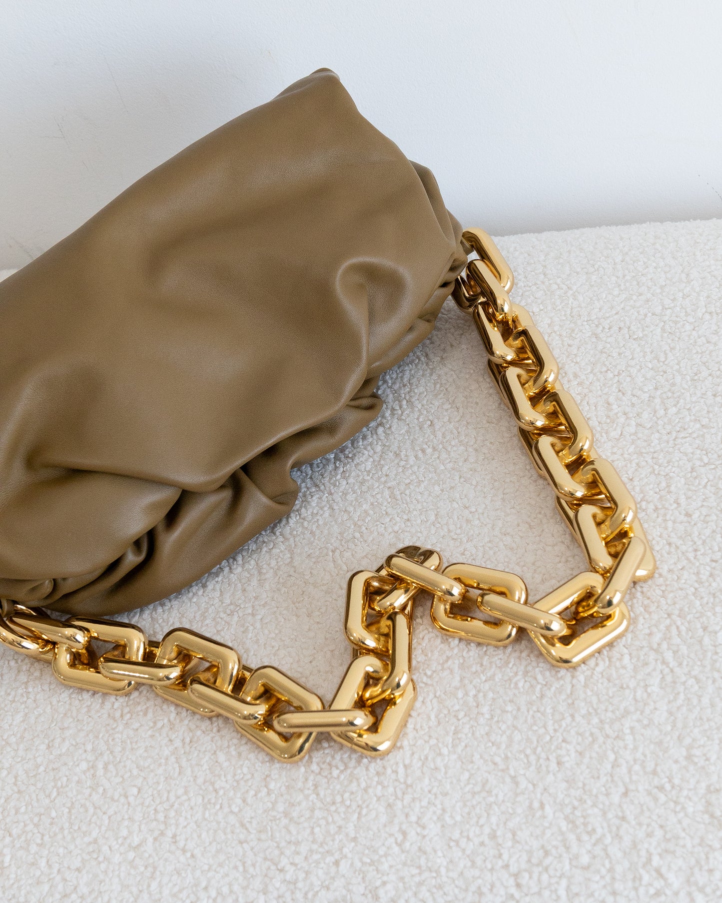 BOTTEGA VENETA Chain Pouch