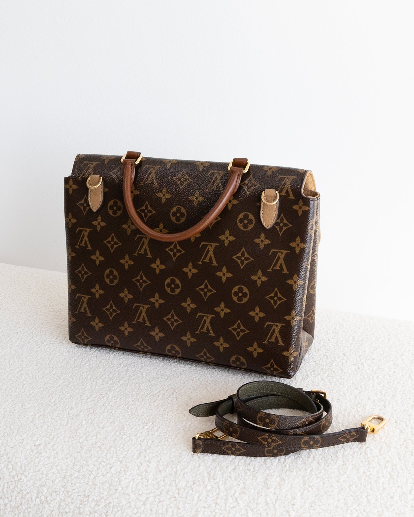 LOUIS VUITTON Marignan