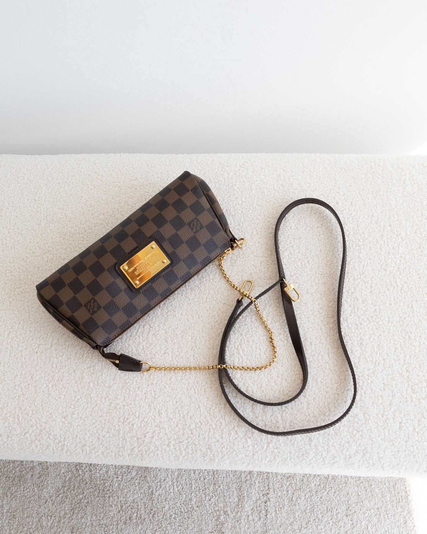LOUIS VUITTON Eva Pochette