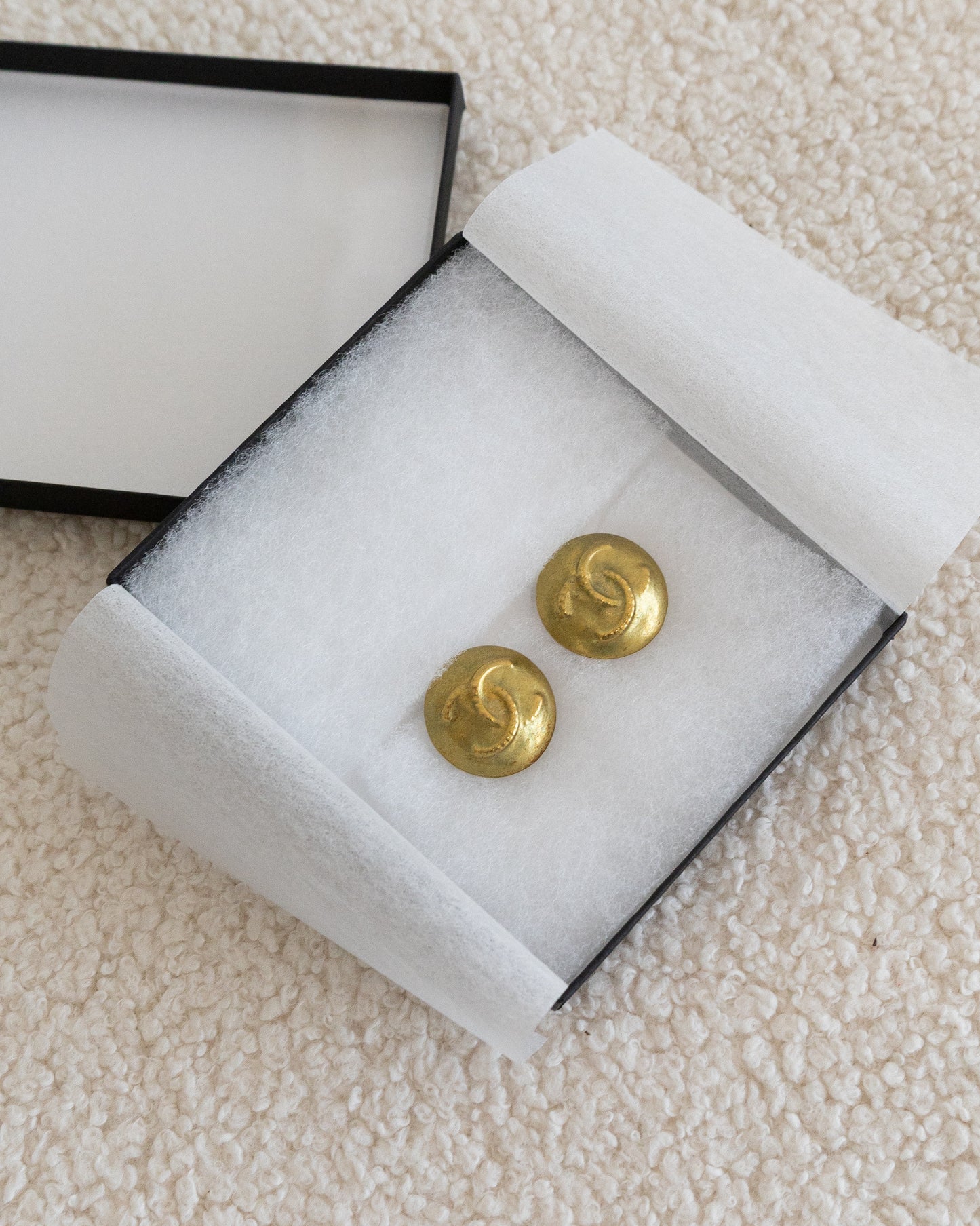 CHANEL CC Earrings