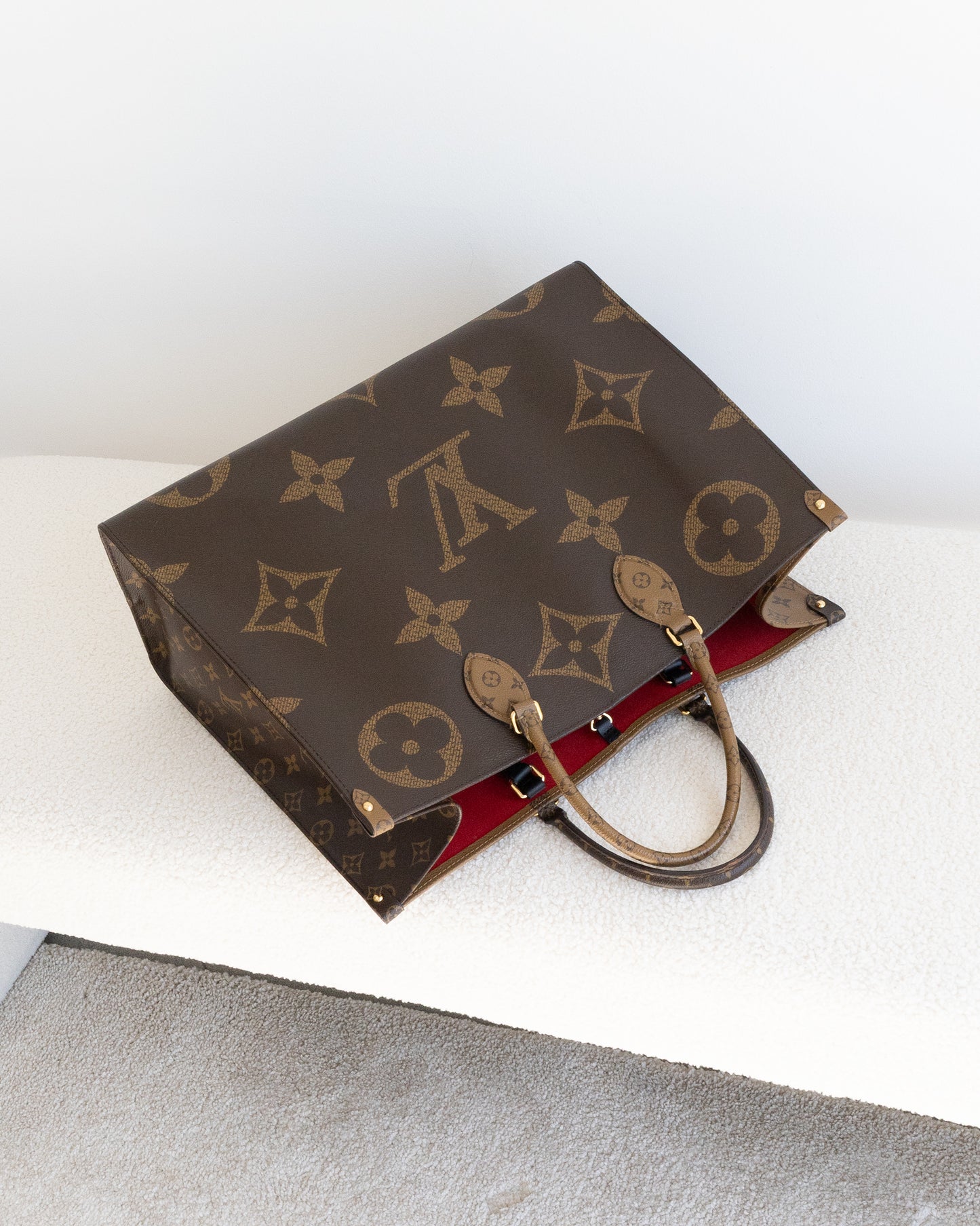 LOUIS VUITTON Onthego GM