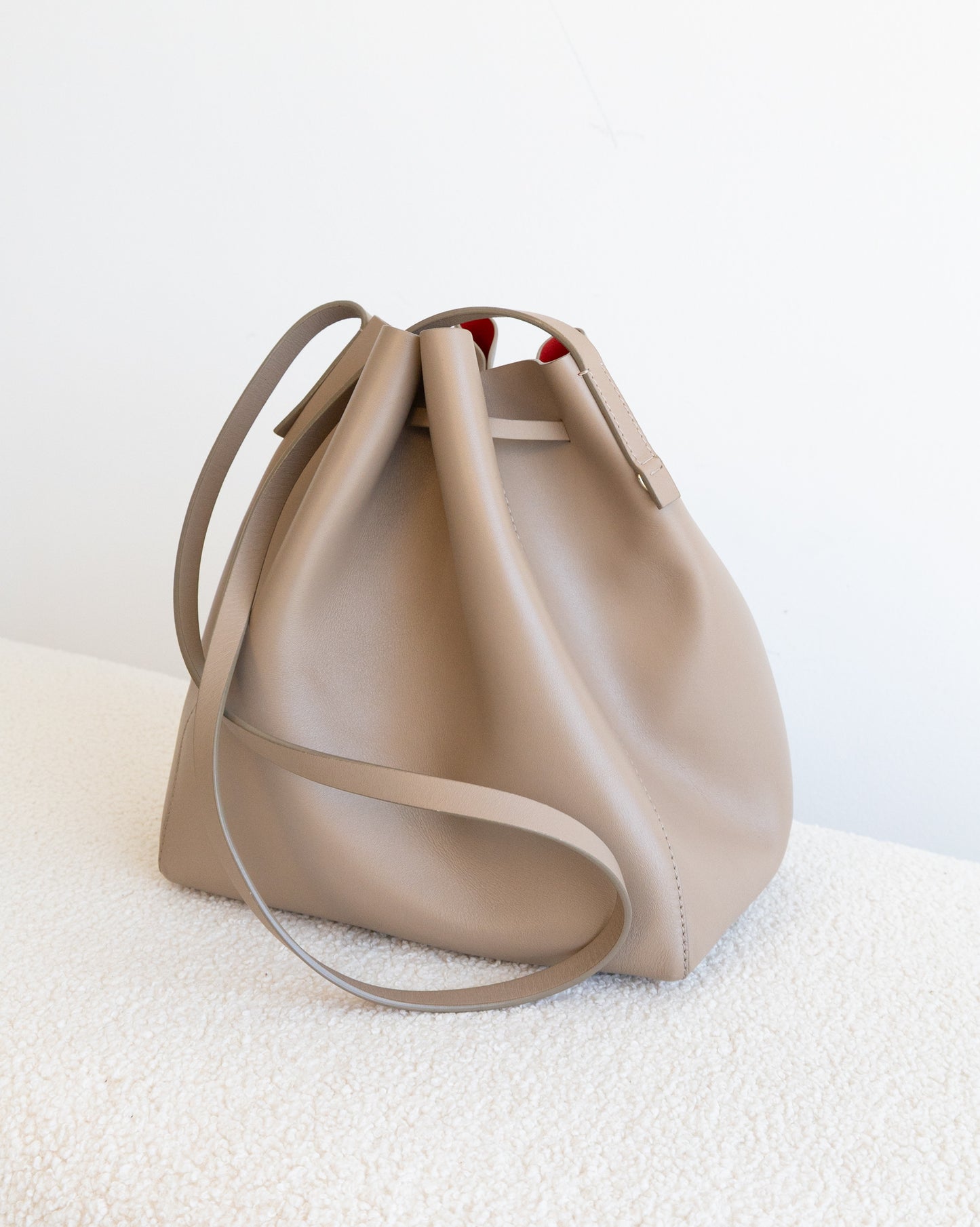 CAROLINA HERRERA Bucket