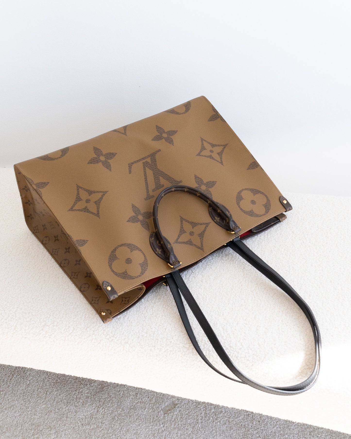 LOUIS VUITTON Onthego GM