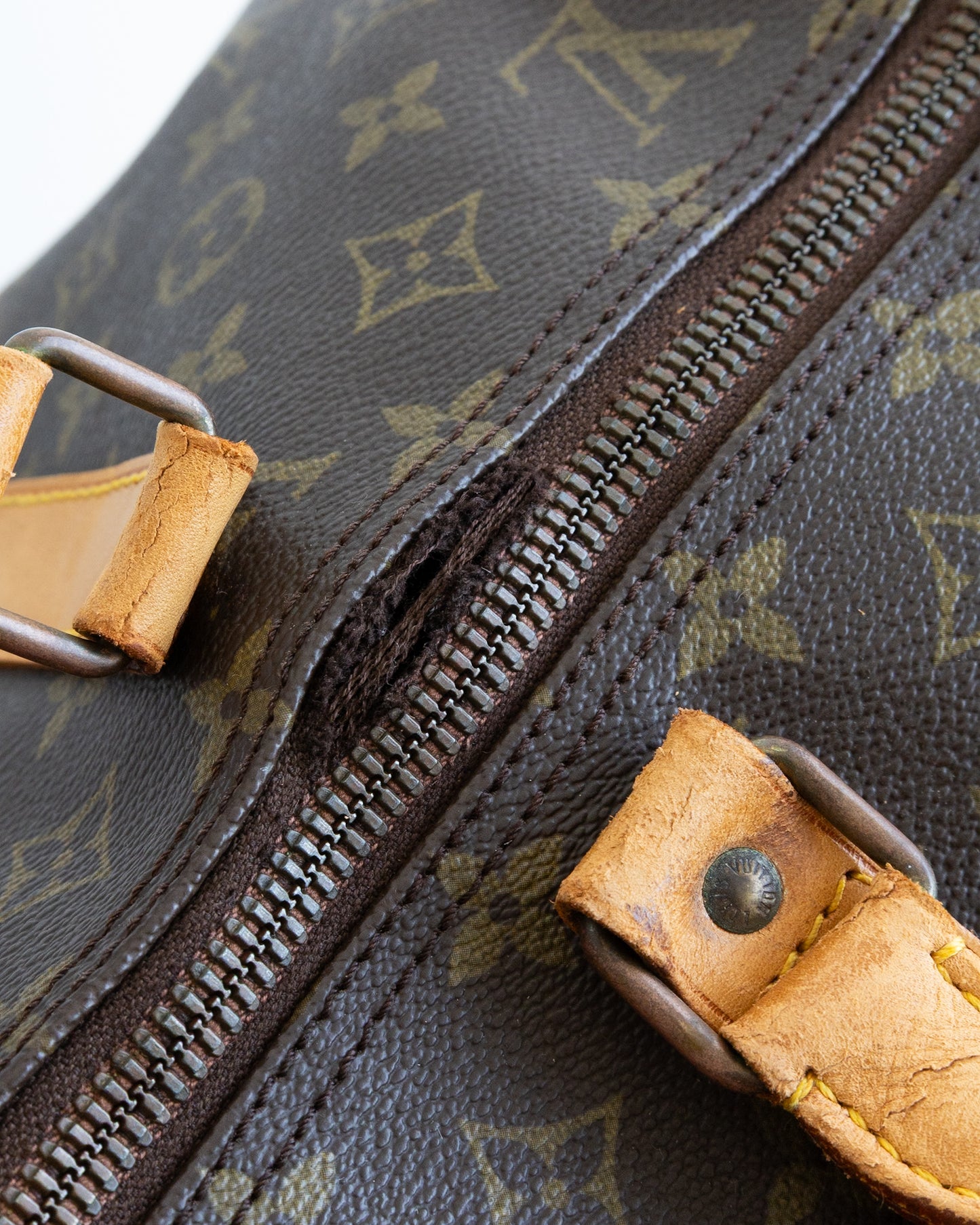 LOUIS VUITTON Keepall 60
