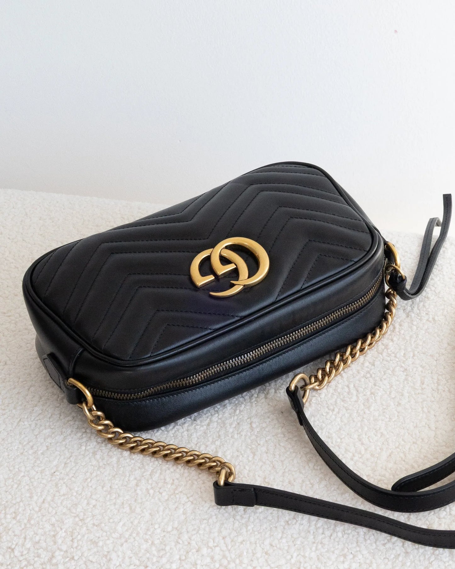GUCCI Marmont Crossbody