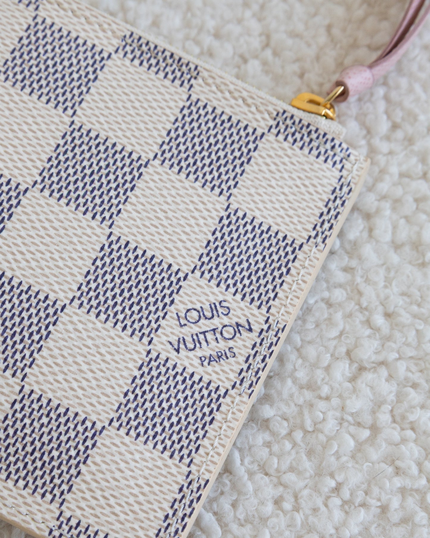 LOUIS VUITTON Pouch