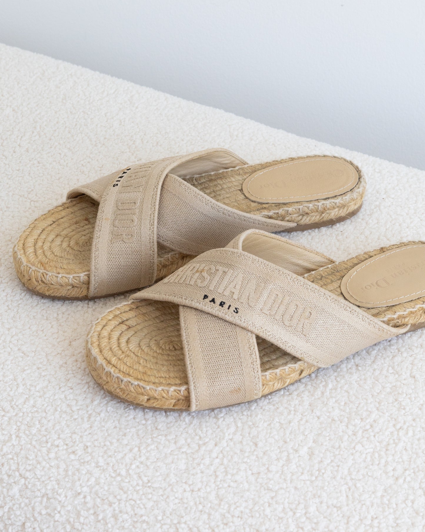 CHRISTIAN DIOR Raffia Slides 38