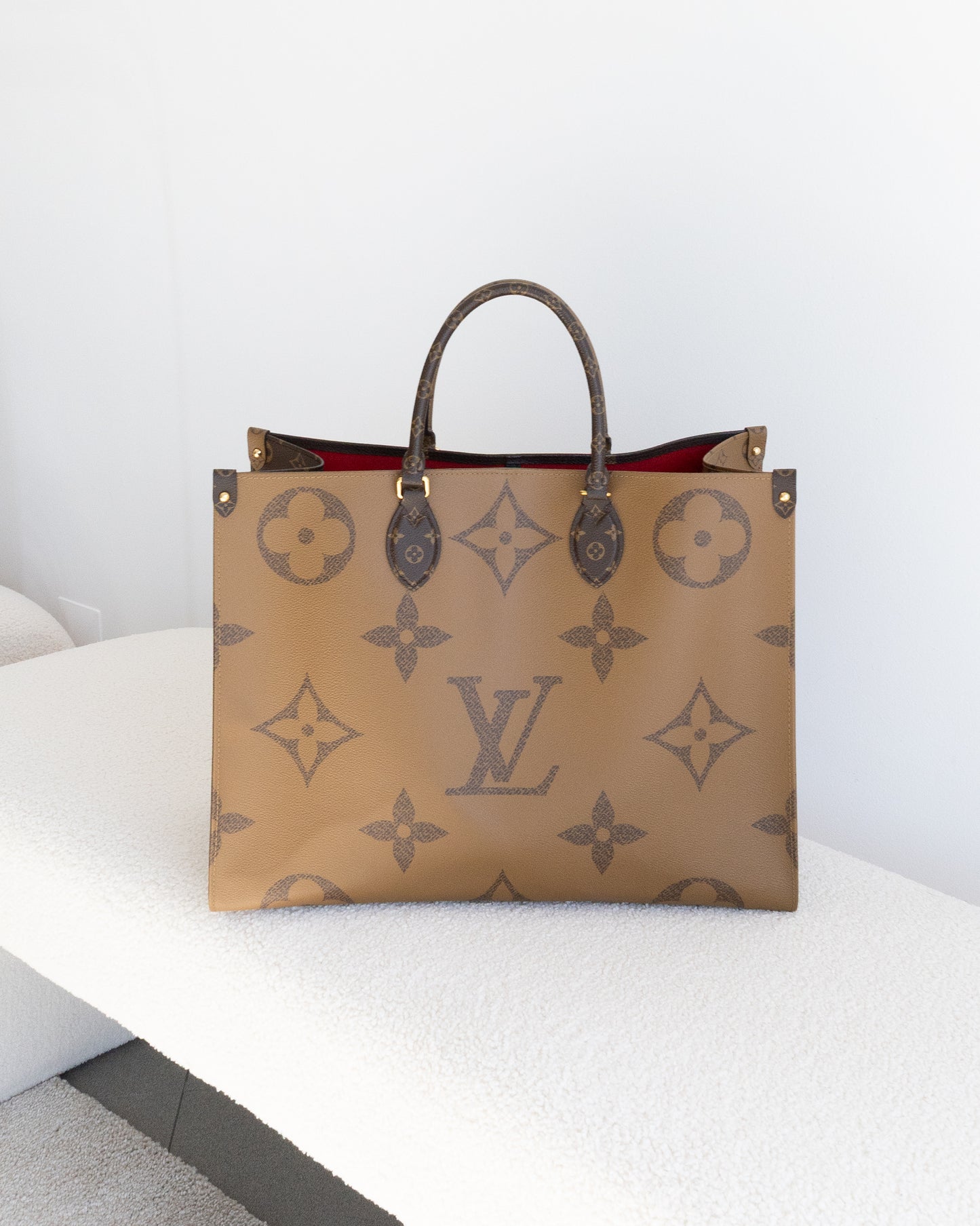LOUIS VUITTON Onthego GM