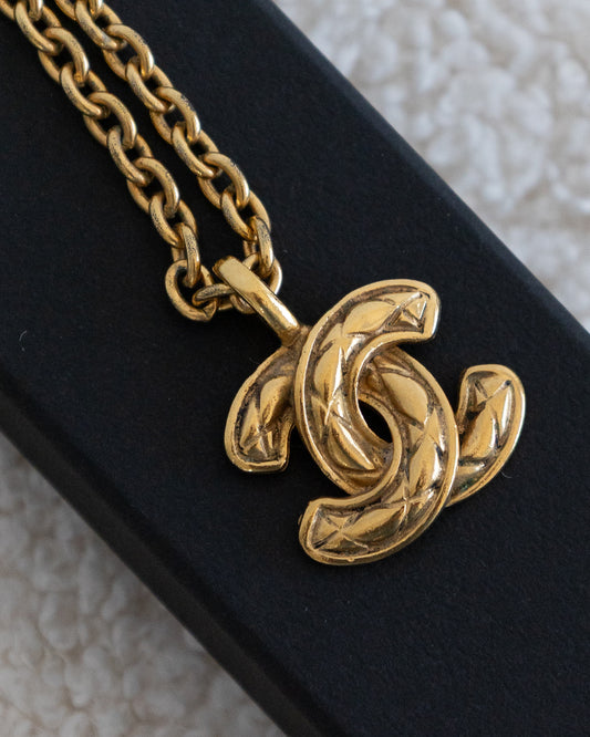 CHANEL Quilted CC Necklace