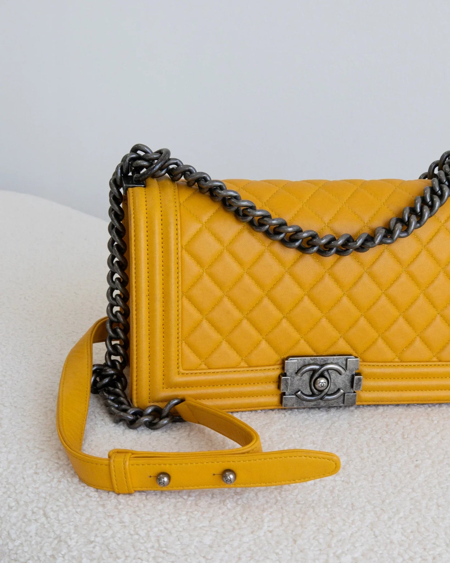 CHANEL Boy