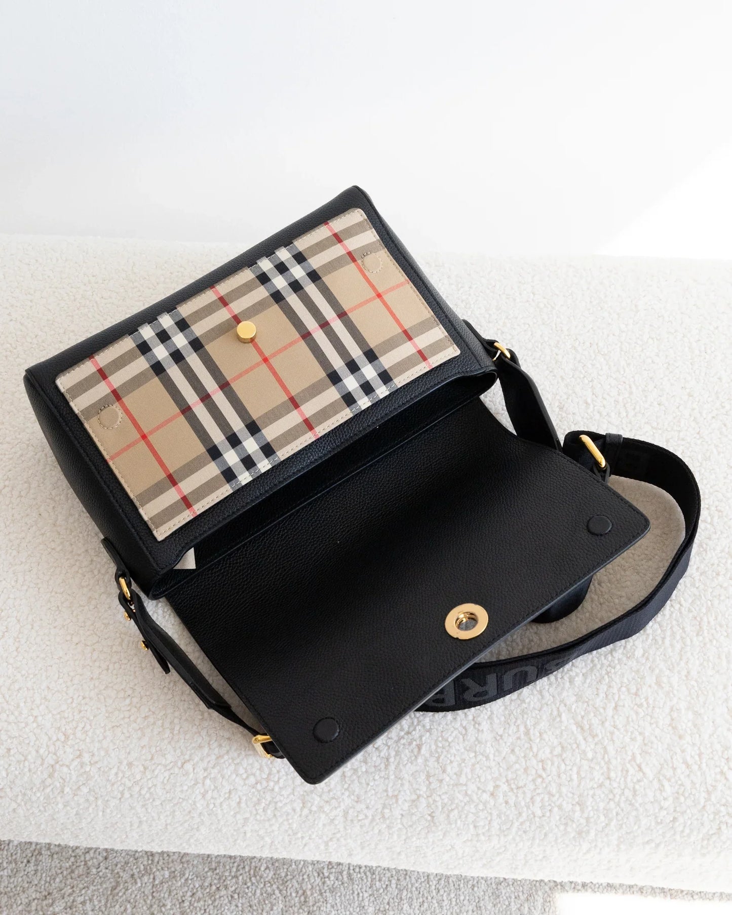 BURBERRY Note