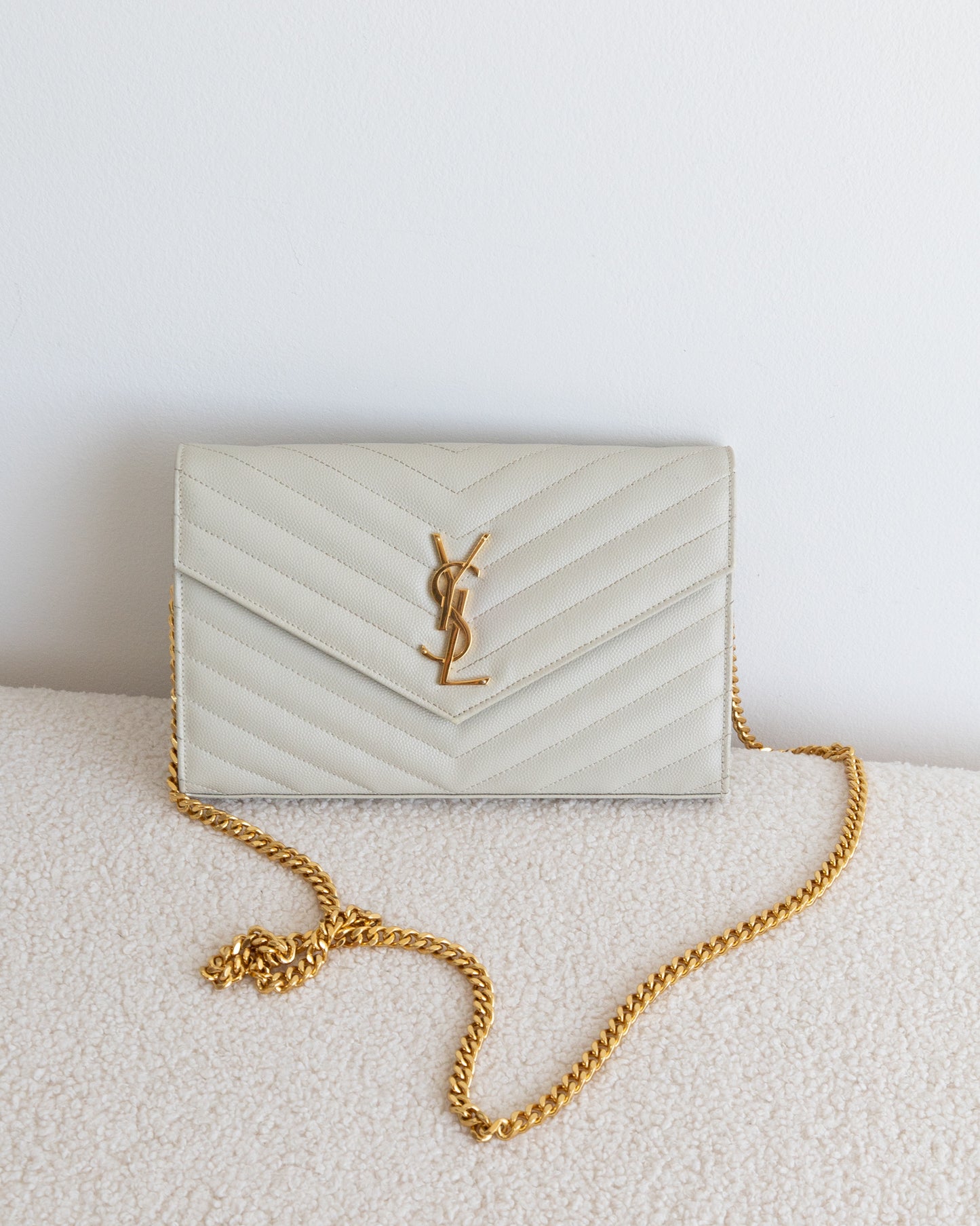 SAINT LAURENT Cassandre WOC