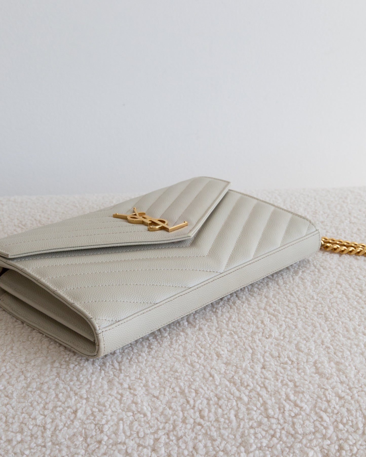 SAINT LAURENT Cassandre WOC