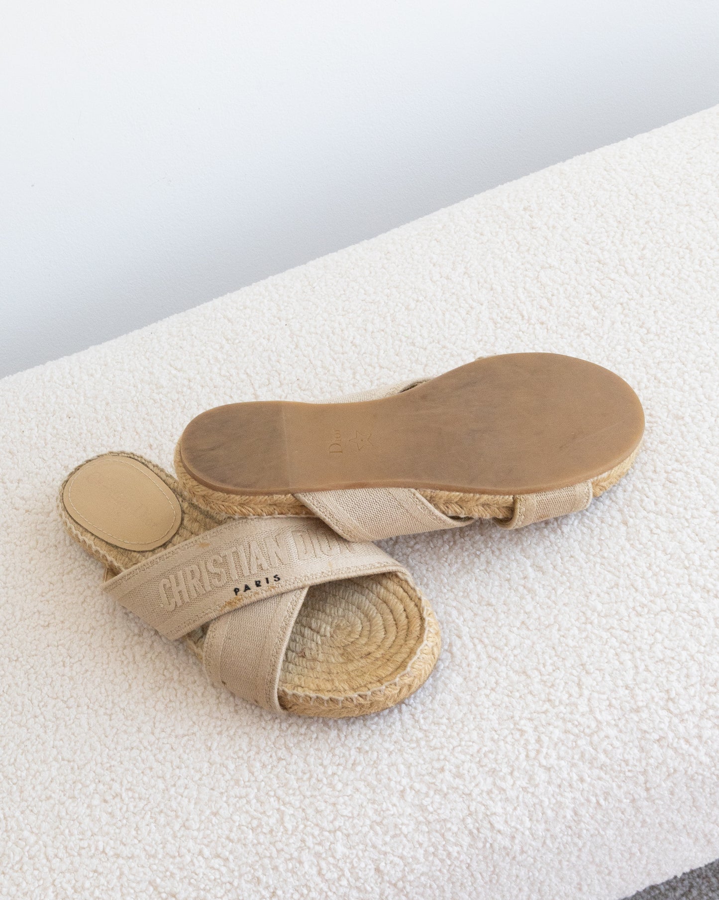 CHRISTIAN DIOR Raffia Slides 38