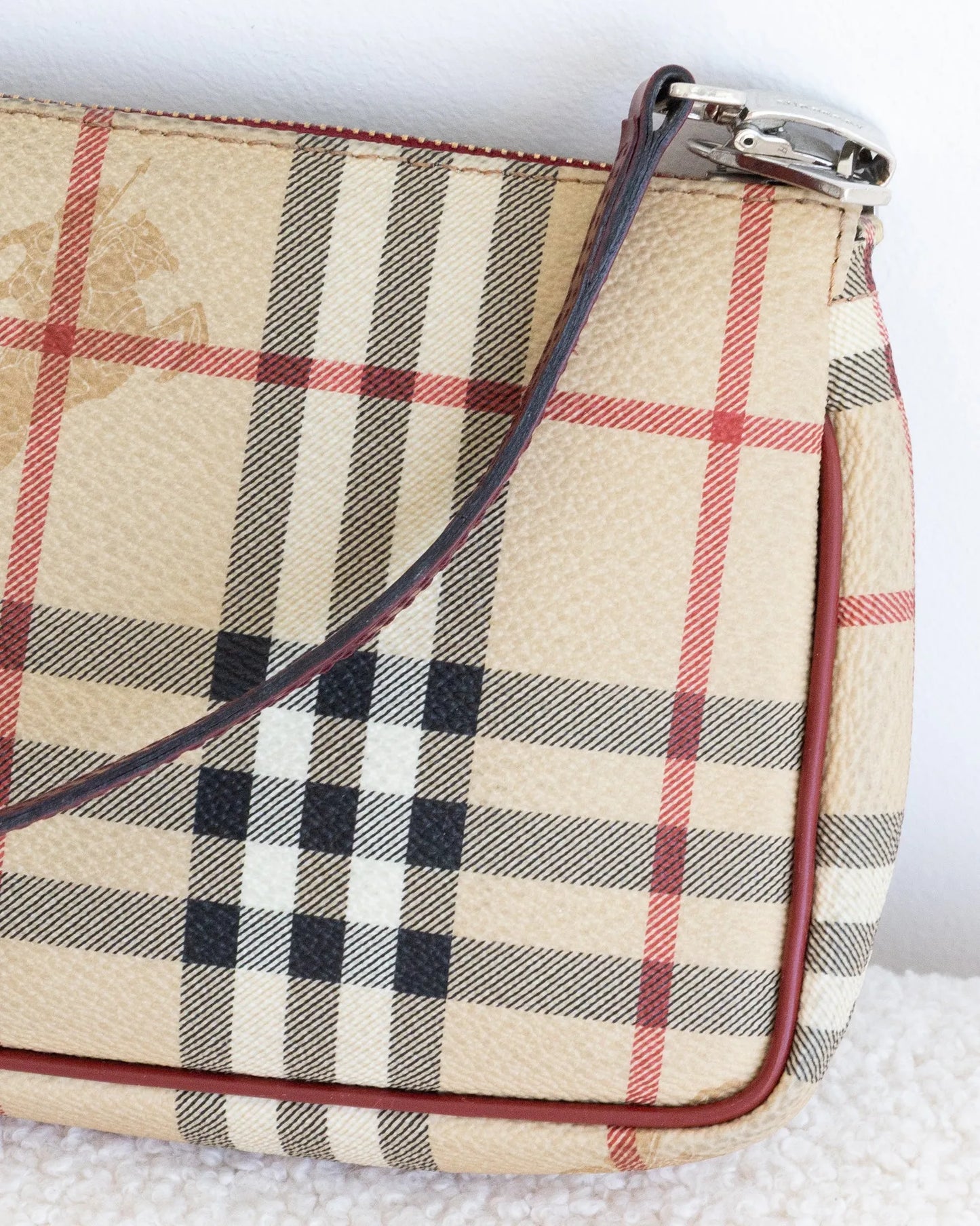 BURBERRY Small Pochette