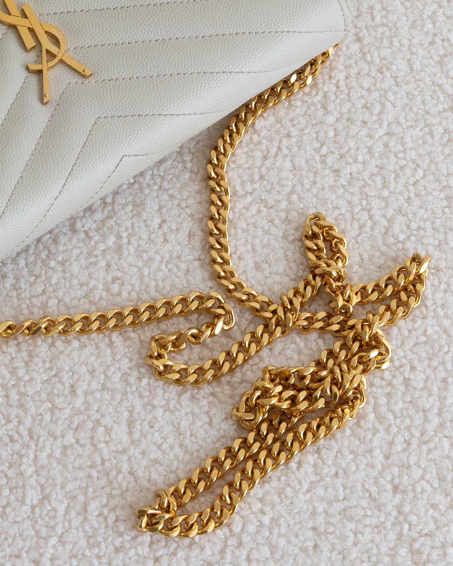 SAINT LAURENT Cassandre WOC