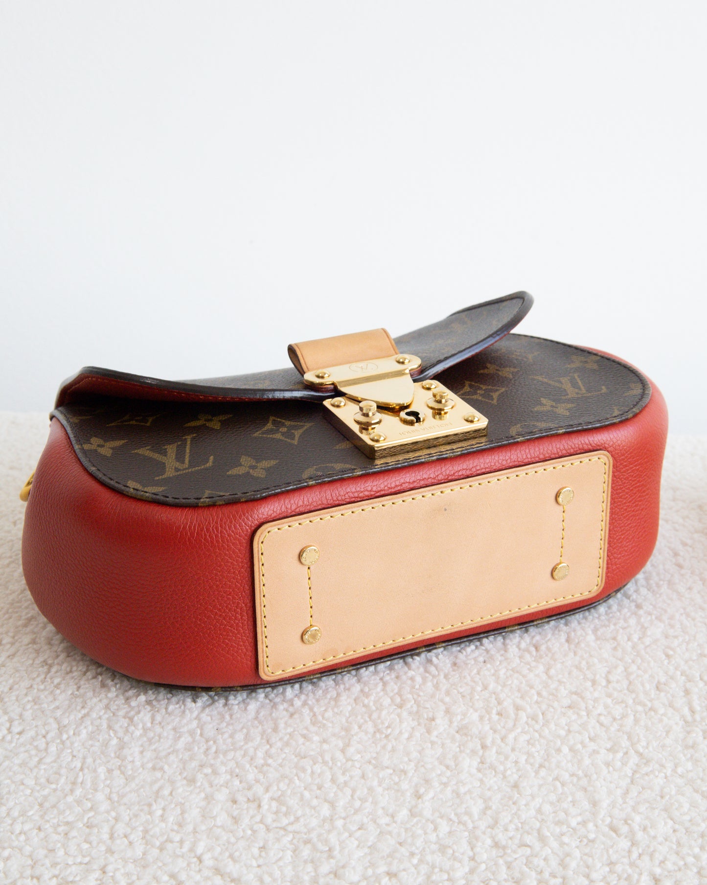 LOUIS VUITTON Eden