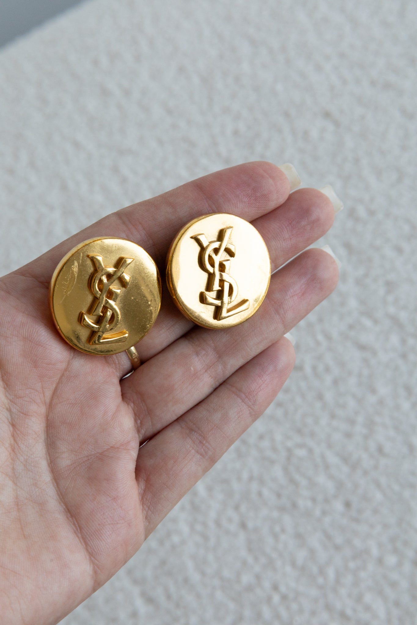 YVES SAINT LAURENT Earrings