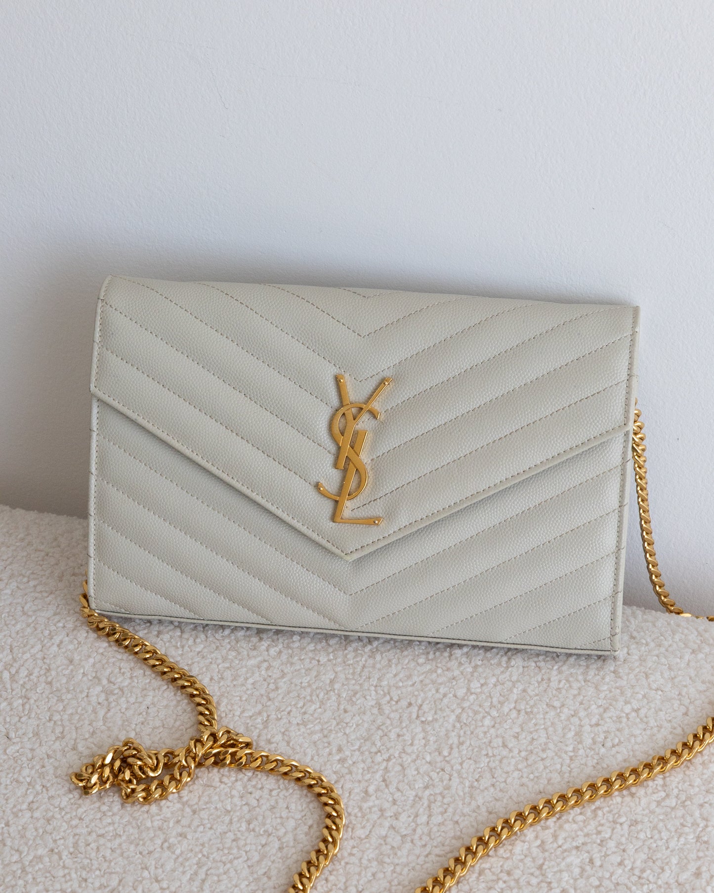 SAINT LAURENT Cassandre WOC
