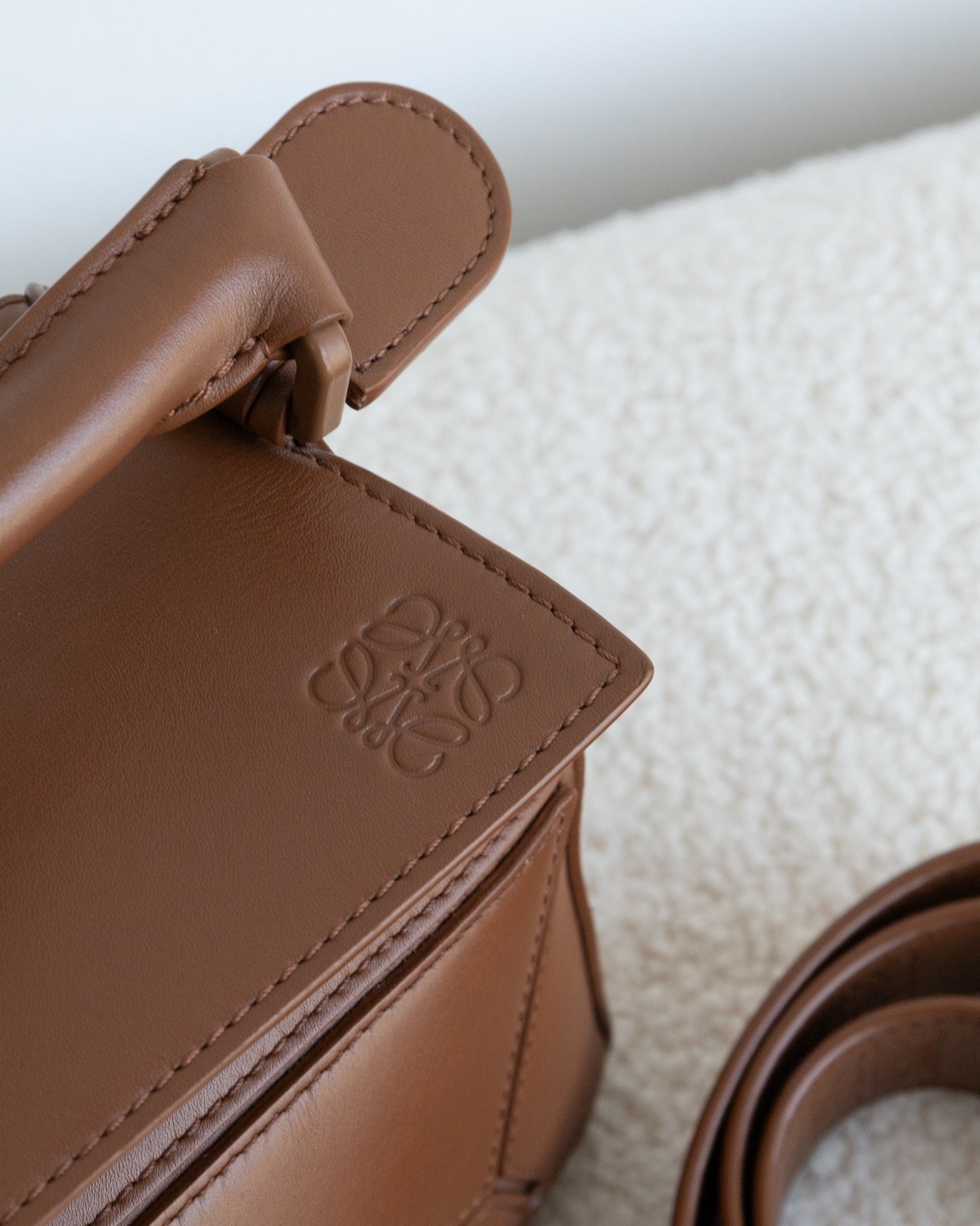LOEWE Puzzle