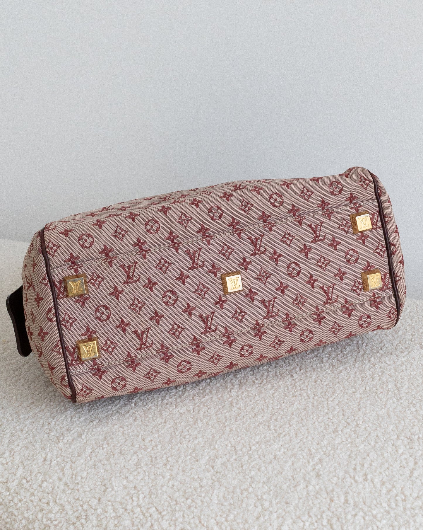 LOUIS VUITTON Josephine