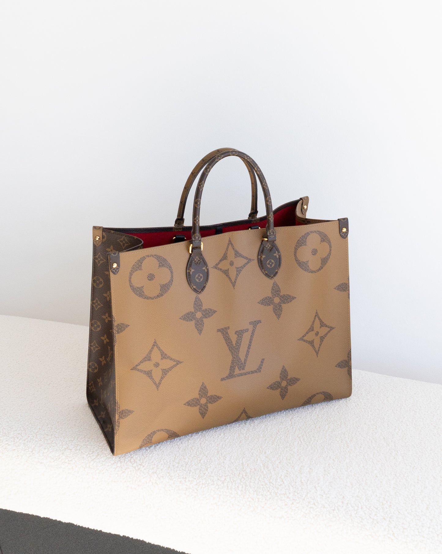 LOUIS VUITTON Onthego GM