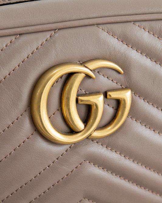 GUCCI GG Marmont Crossbody