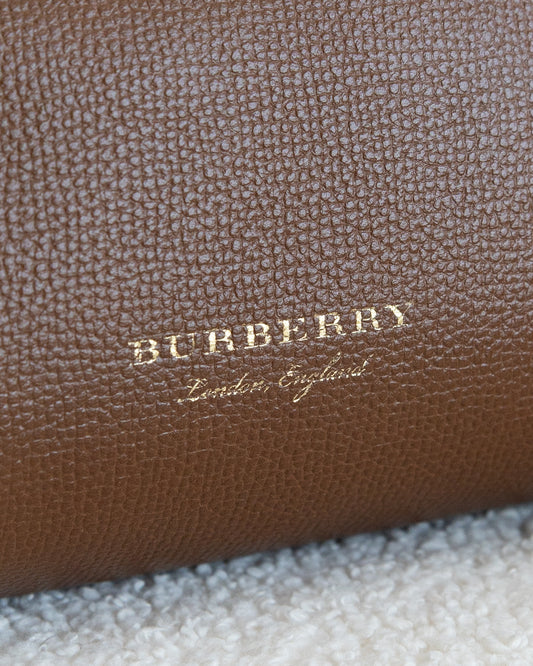 BURBERRY Small Banner