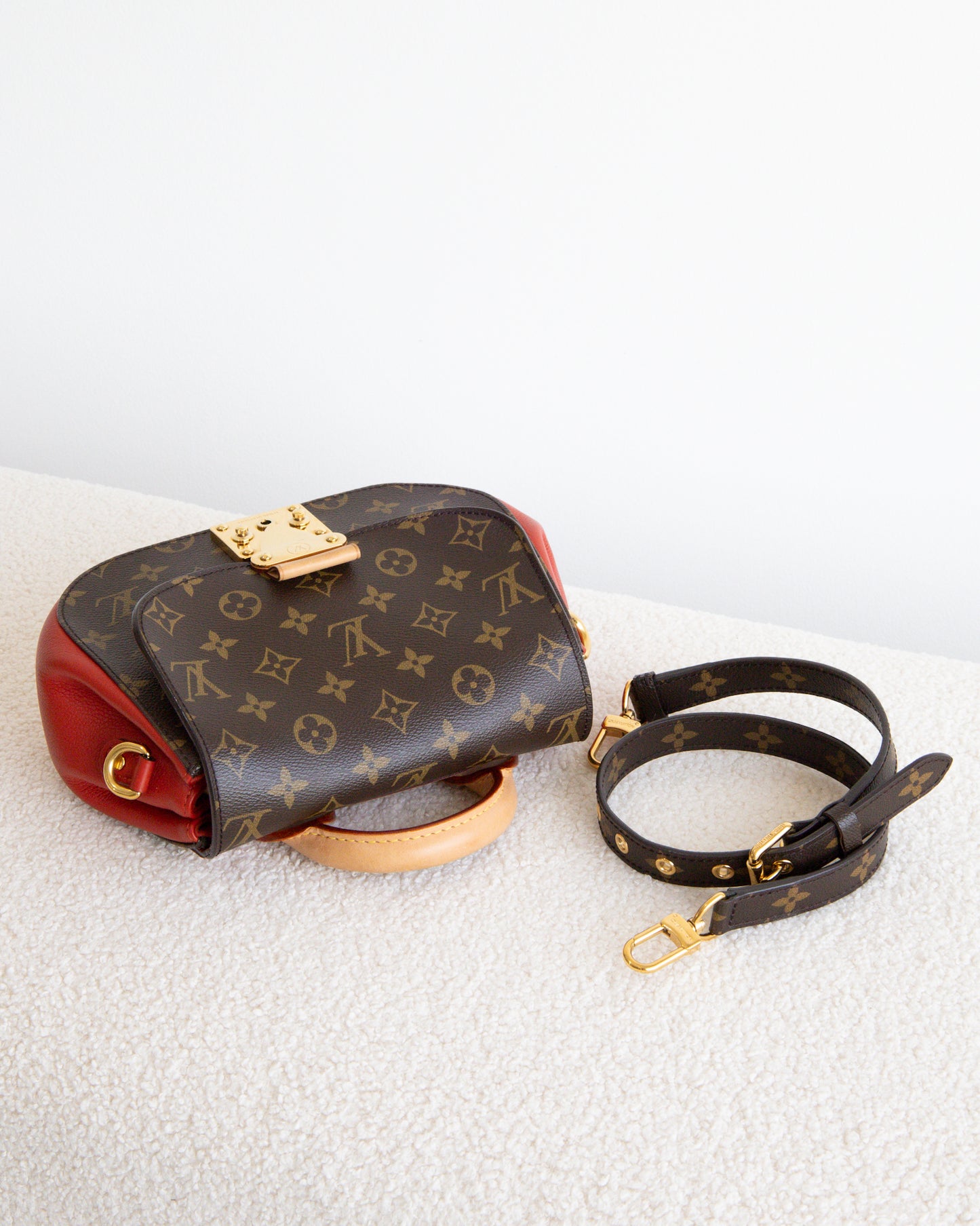 LOUIS VUITTON Eden