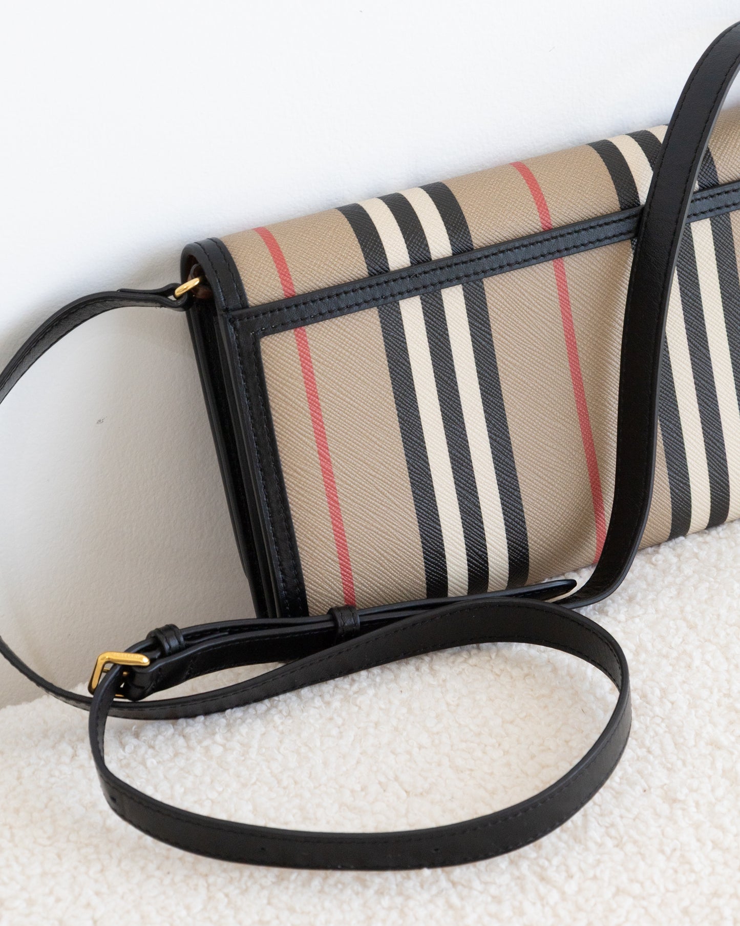 BURBERRY Crossbody Pochette