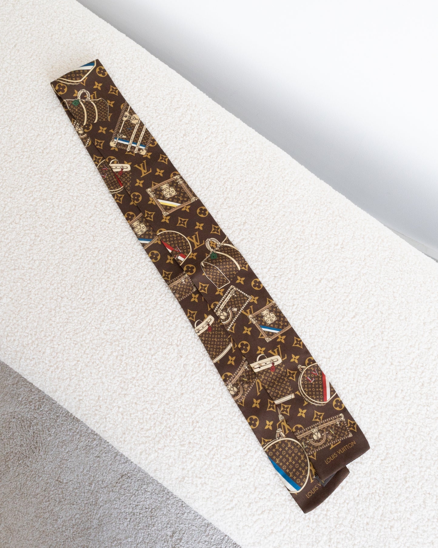 LOUIS VUITTON Twill