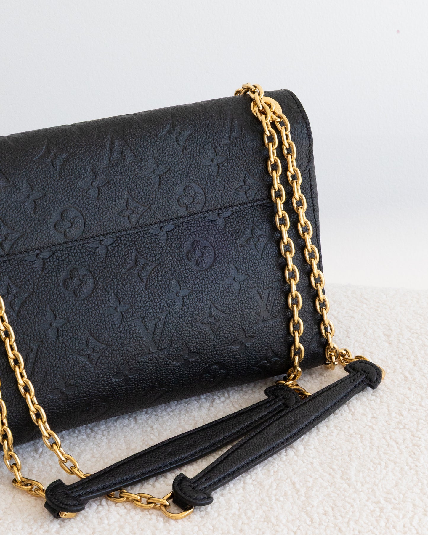 LOUIS VUITTON Vavin