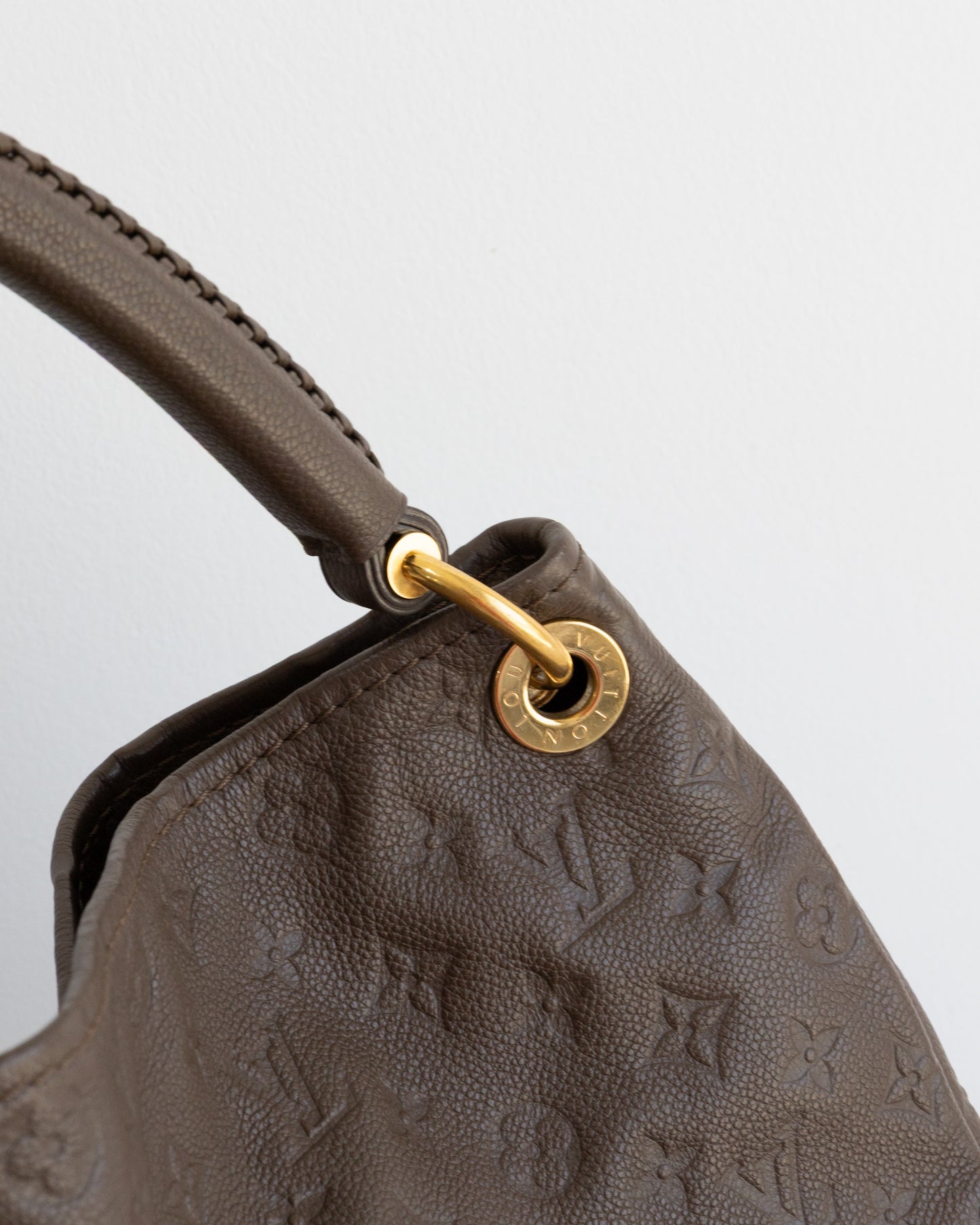 LOUIS VUITTON Artsy