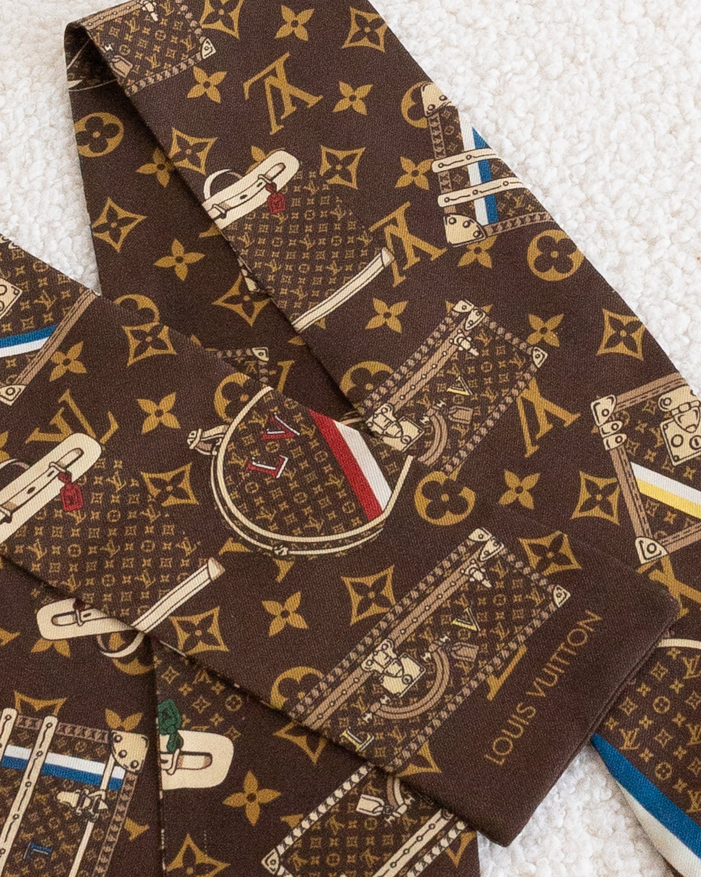 LOUIS VUITTON Twill