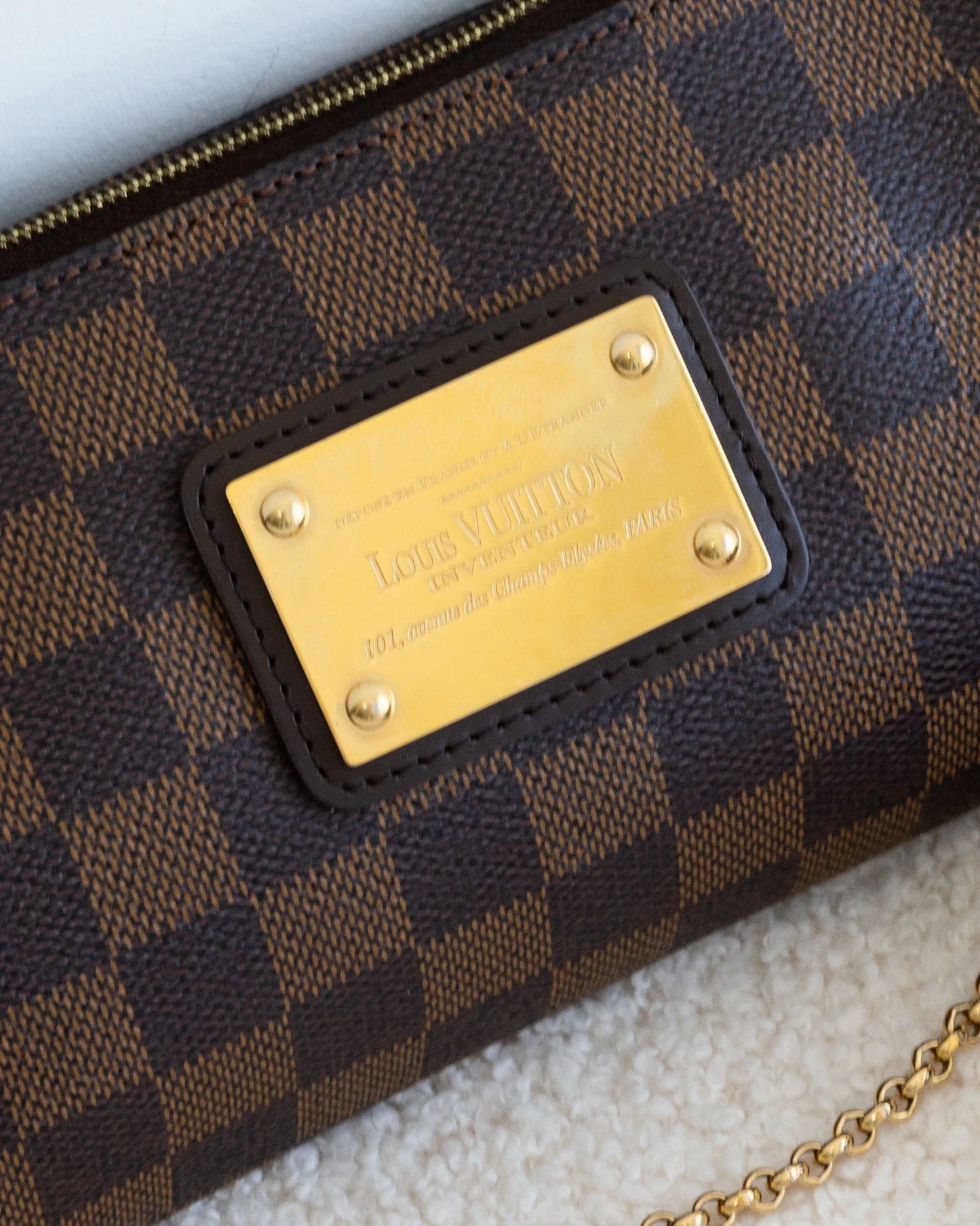 LOUIS VUITTON Eva Pochette