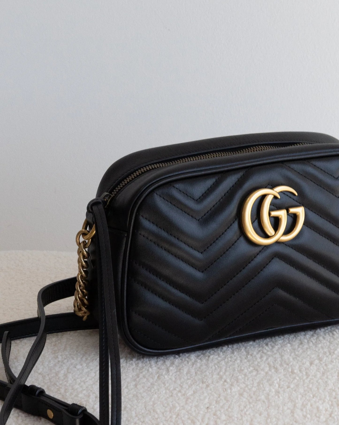 GUCCI Marmont Crossbody