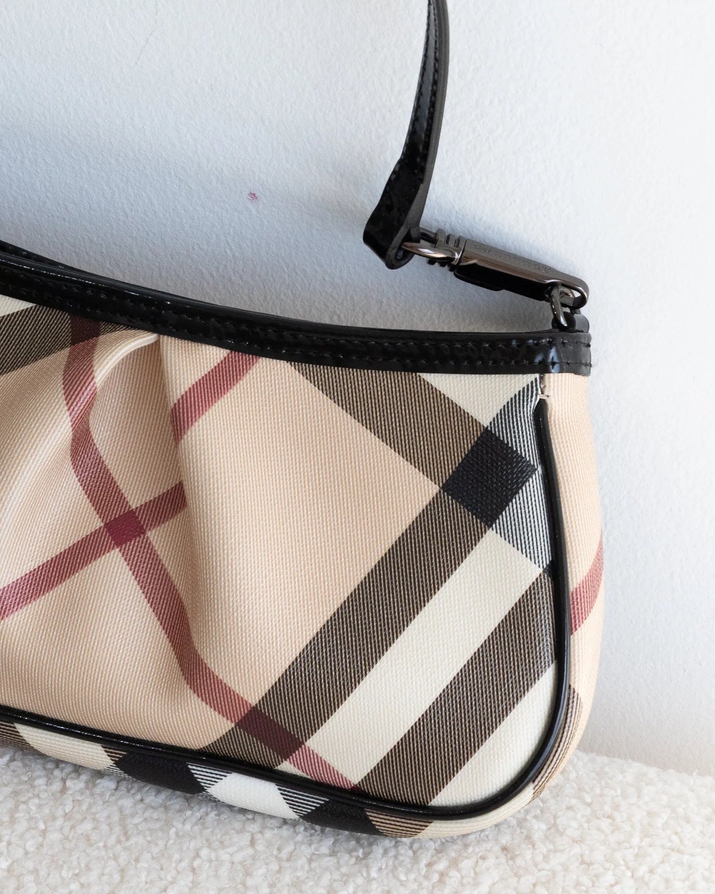 BURBERRY Pochette